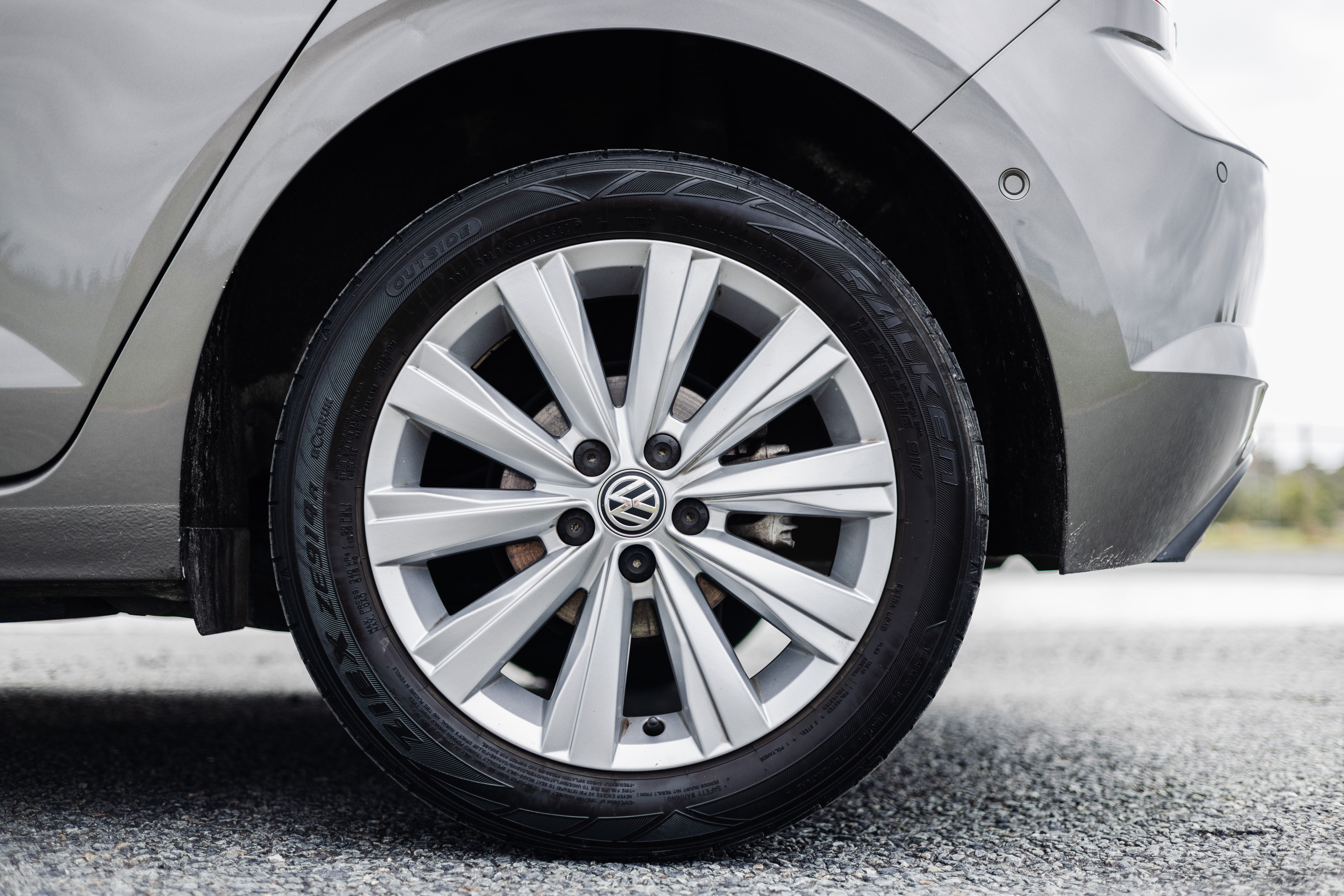 Kenya Ihsaan Tyres
